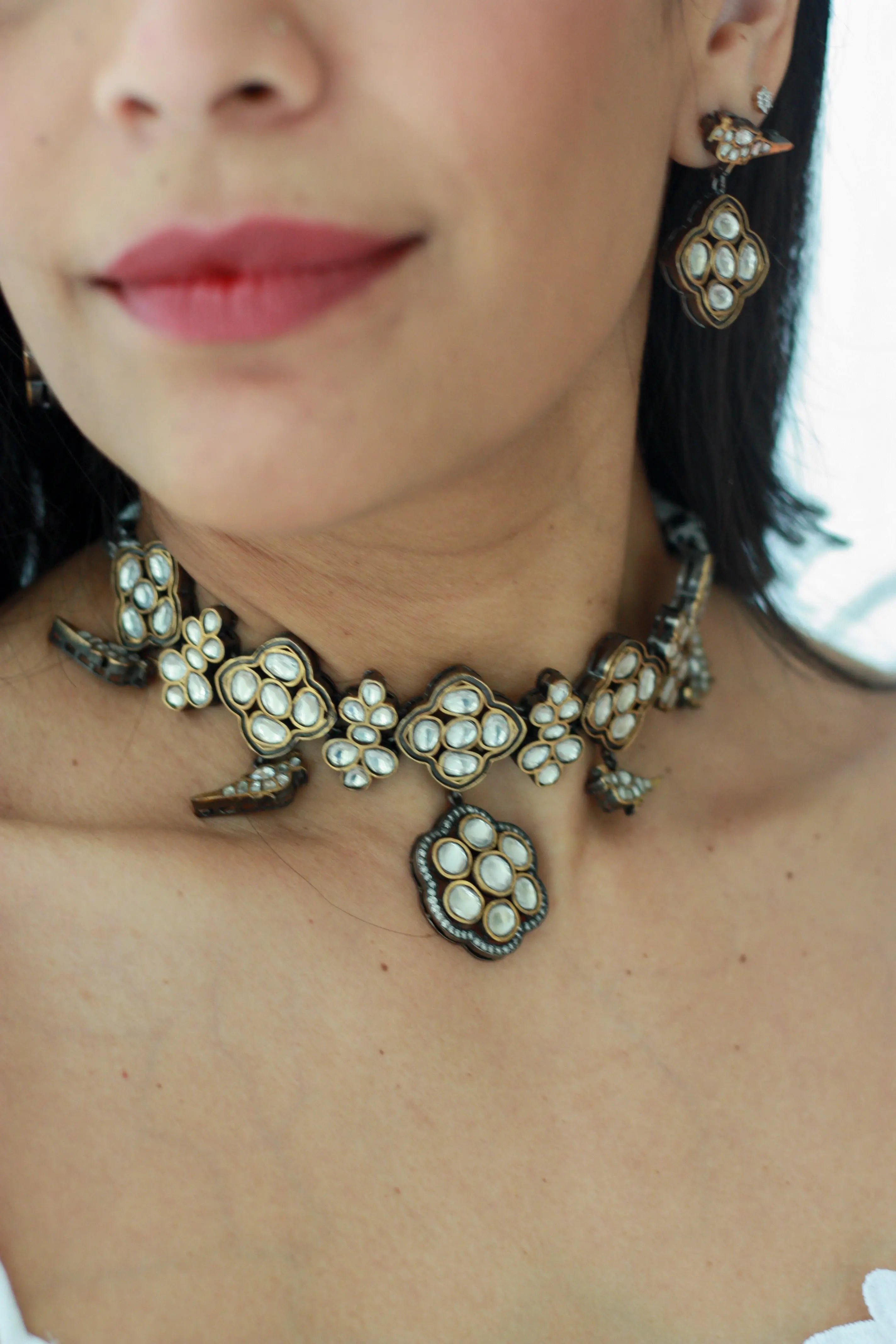 Antique Kundan Choker | Gold-Plated Uncut Glass Necklace