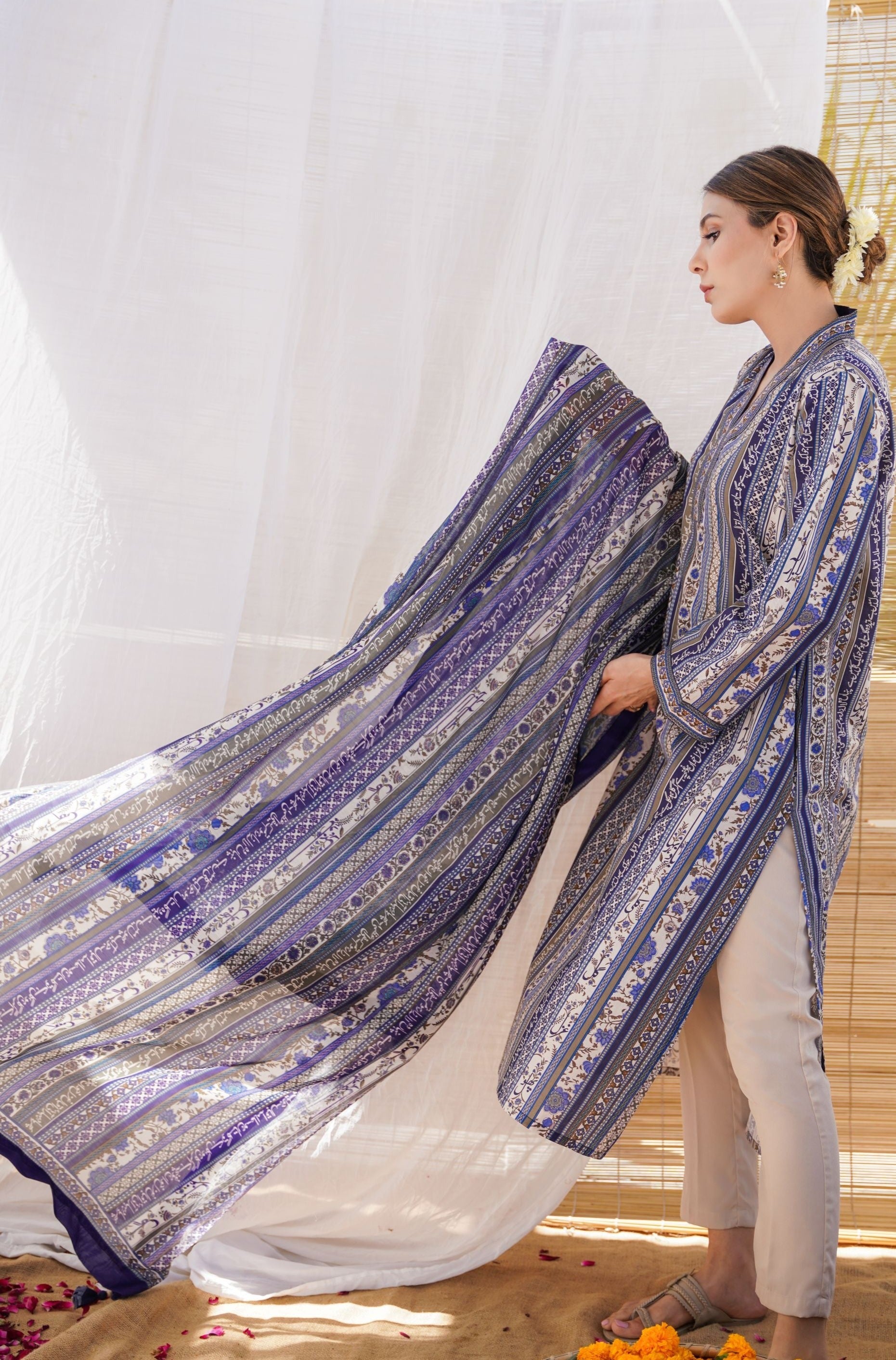 Gulistan (Flowerland) - Blue Stripes Dupatta