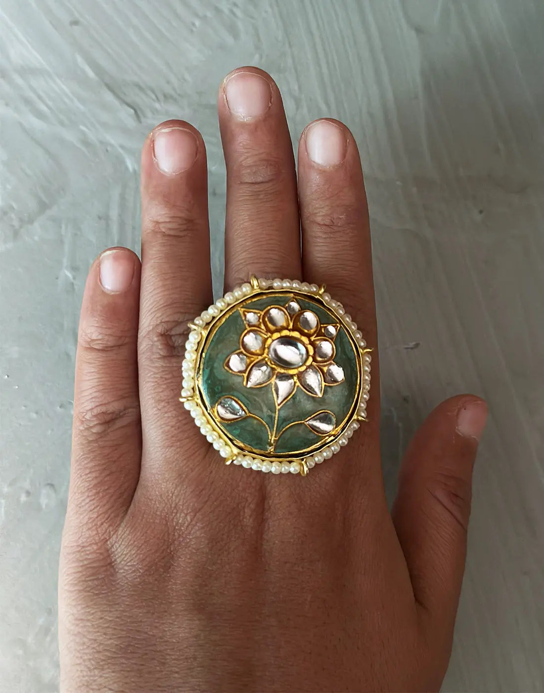 Kundan Circle Ring (Grey)