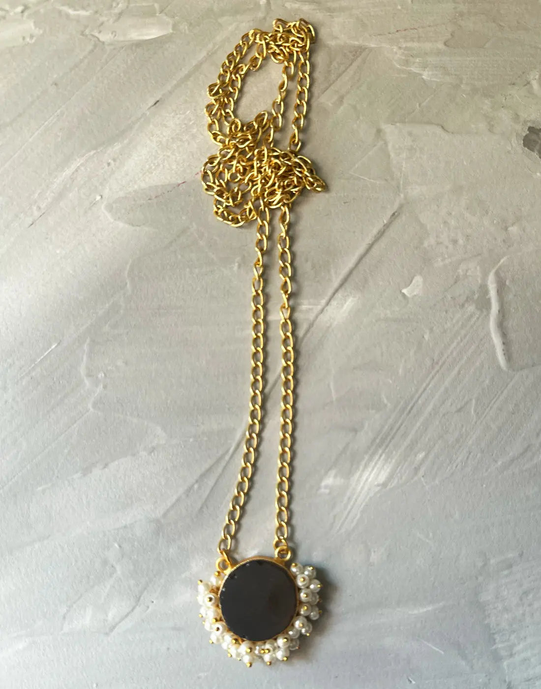 Quartz Crown Necklace